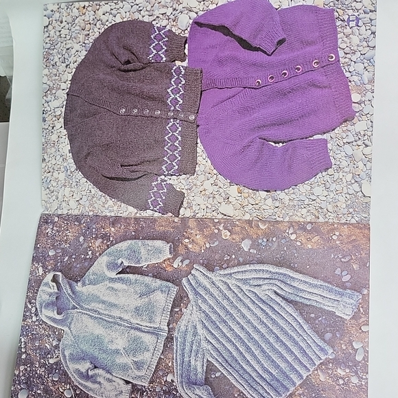 Patons Upside Downers In Chunky Easy Knitting Projects - Picture 7 of 10